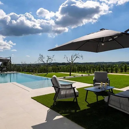 Holiday home Angelina Gracisce